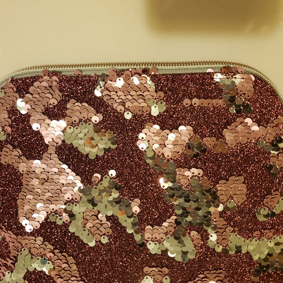 Sequin & Sparkle cosmetic case, Pink/Silver - Picture 11 of 14
